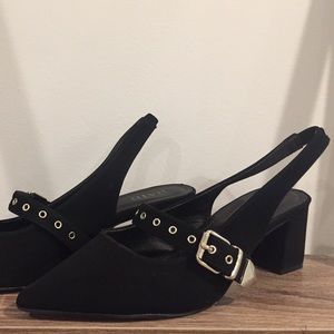 ASOS black chunky heel - sling back
